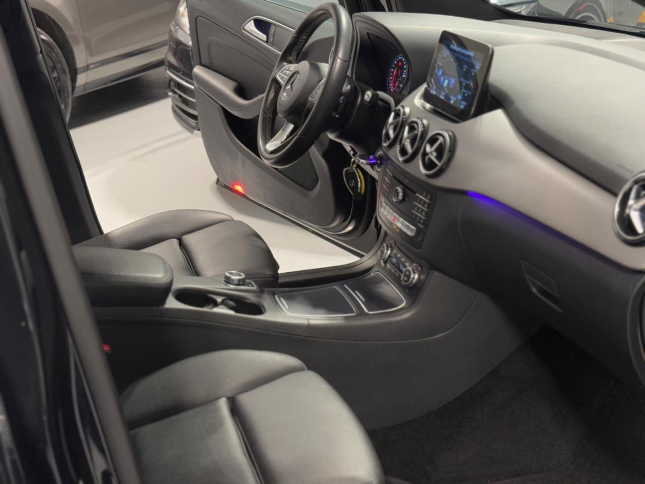 Mercedes-benz B 200 d Automatic 4Matic Premium