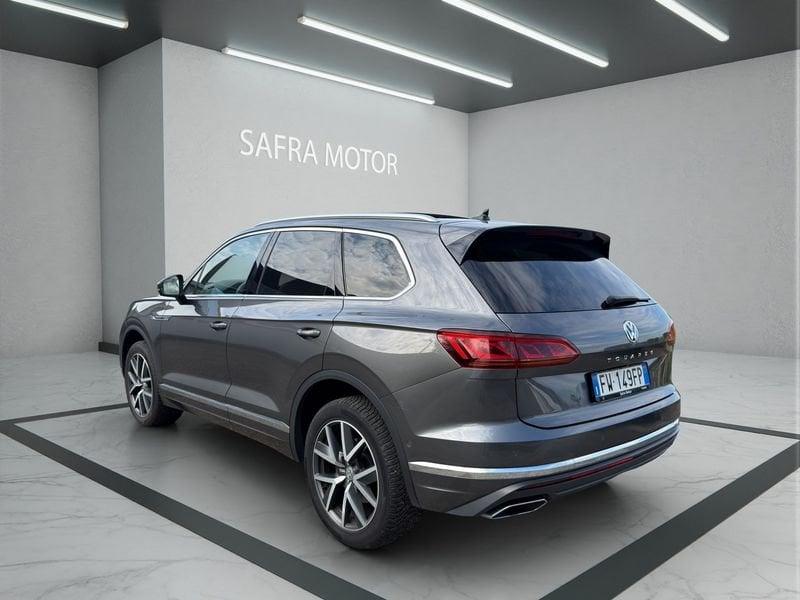 Volkswagen Touareg 3.0 V6 TDI SCR 210kW Advanced