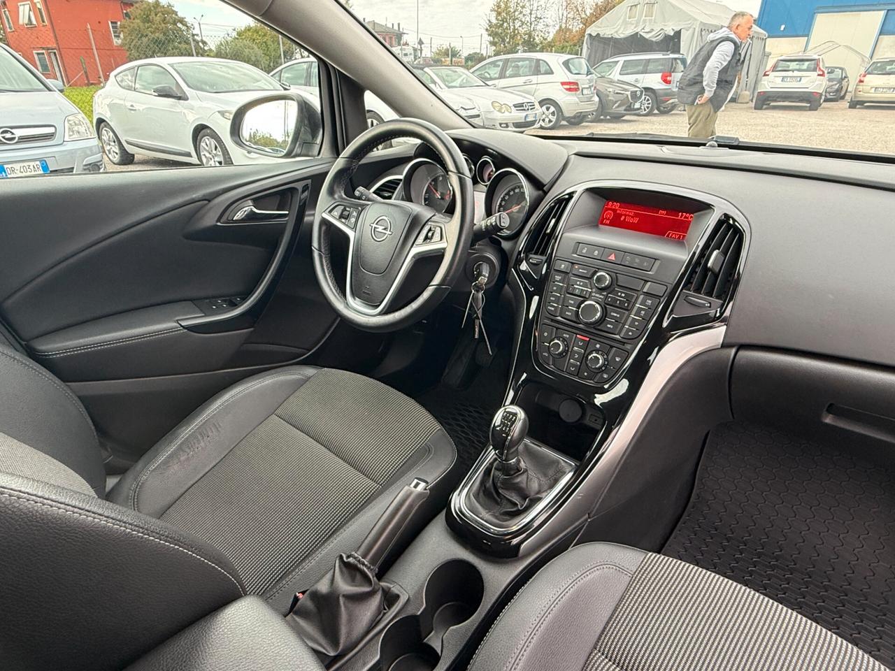 Opel Astra 1.6 CDTI 136CV EcoFLEX S&S 5 porte Cosmo
