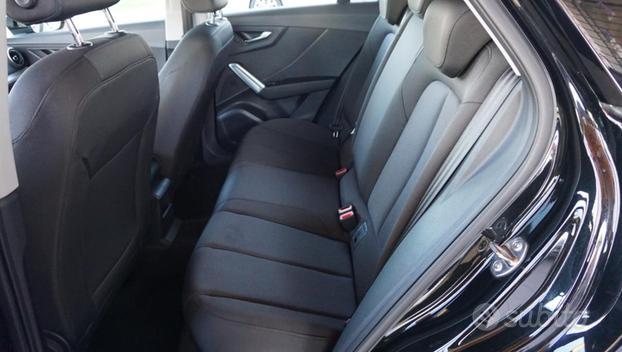 AUDI Q2 30 TDI S tronic Business
