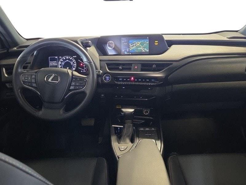Lexus UX Hybrid 4WD Midnight