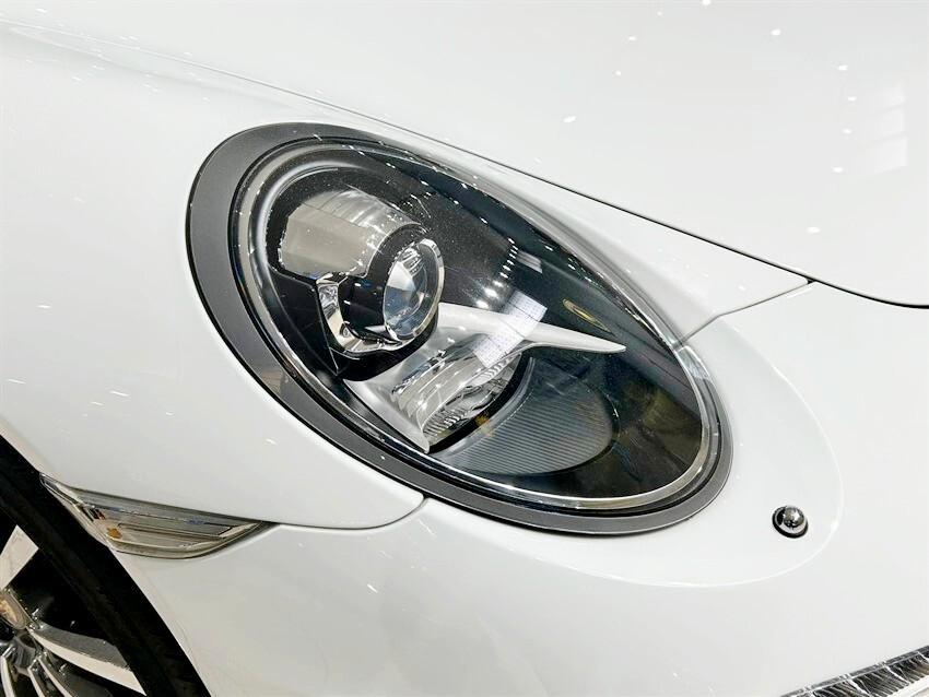 Porsche 911 3.4 Carrera Cabriolet