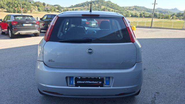 FIAT Grande Punto 1.3 MJT 75 CV 5 porte Active catena rumorosa