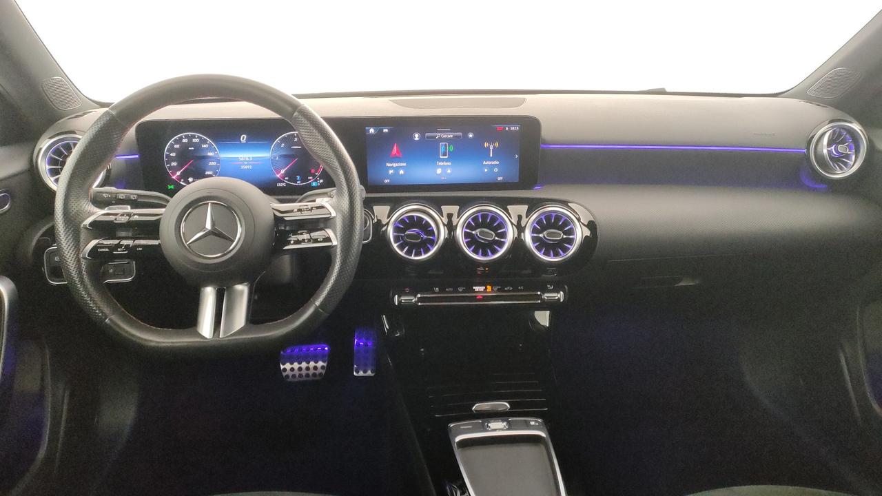 Mercedes-Benz A 200 d AMG Line Advanced Plus auto