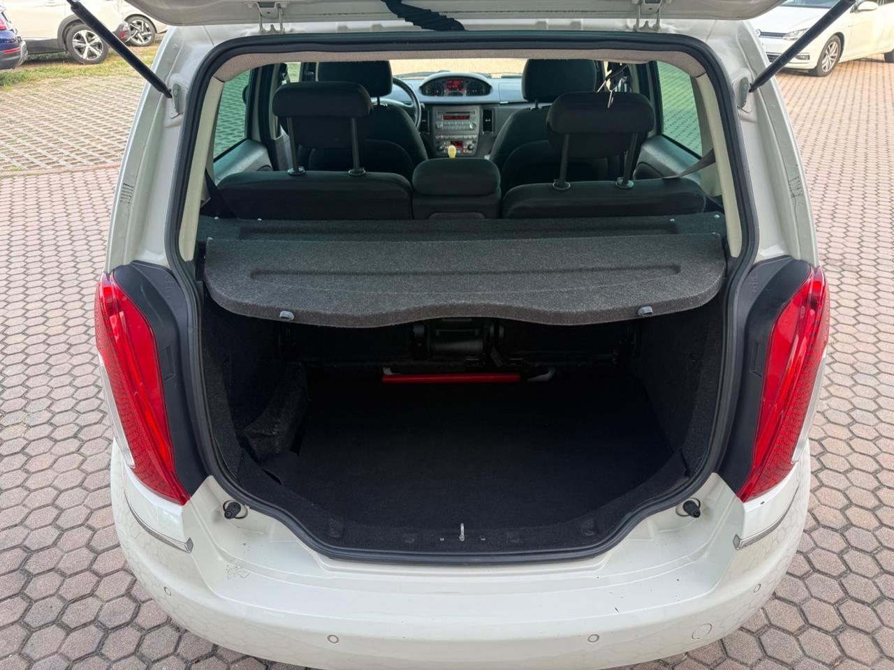 Lancia MUSA 1.4 8V Ecochic (GPL) Platinum