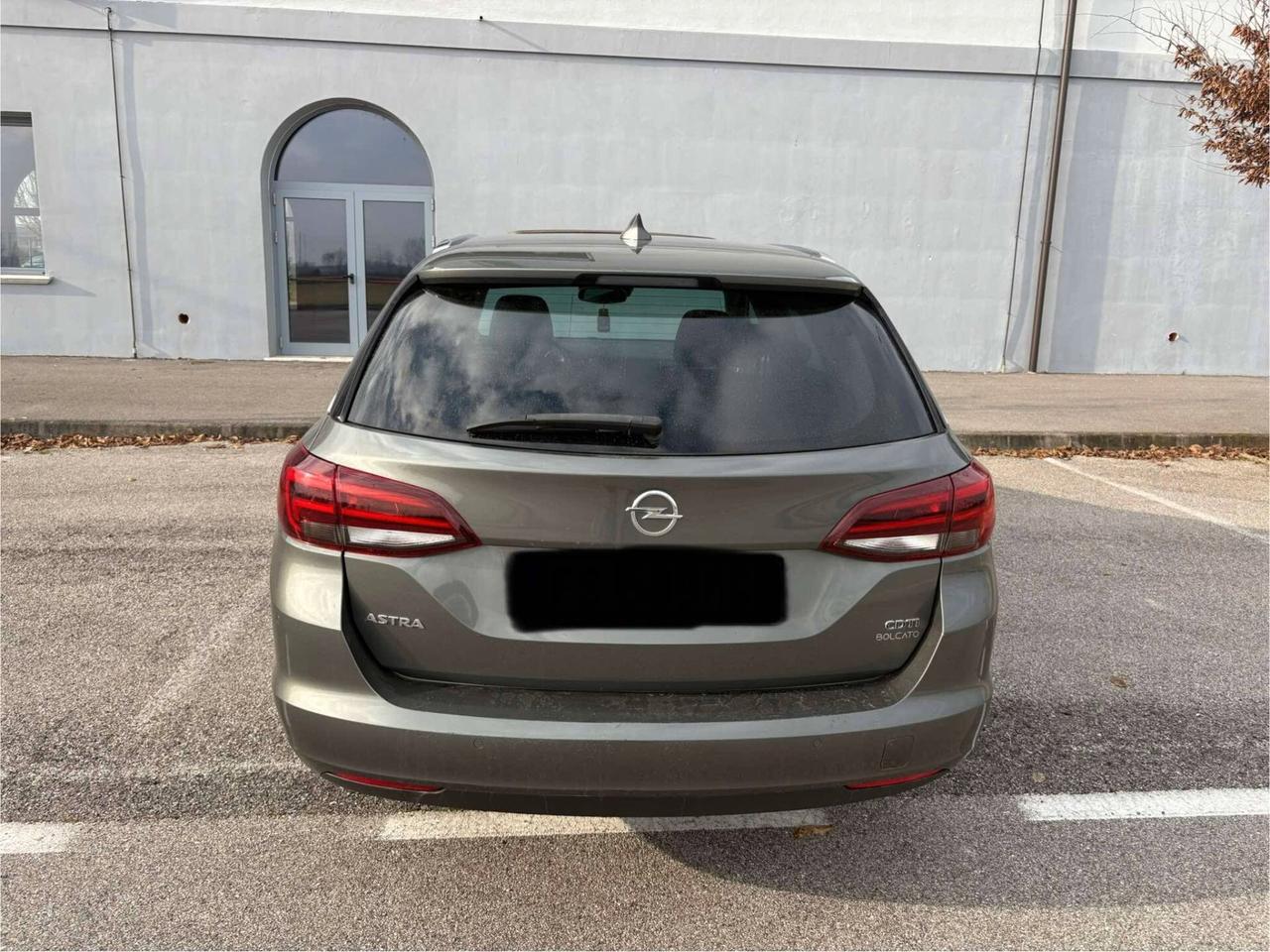 Opel Astra 1.6 CDTi 136CV aut. Sports Tourer Innovation