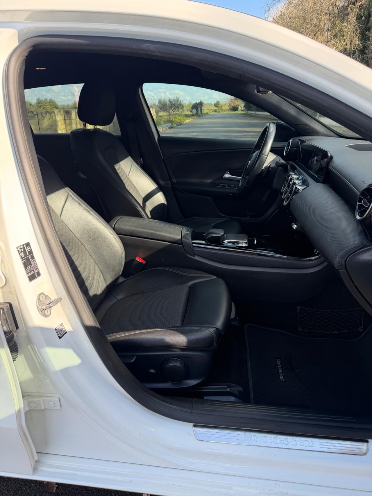 Mercedes-benz A 180 d Automatic Business