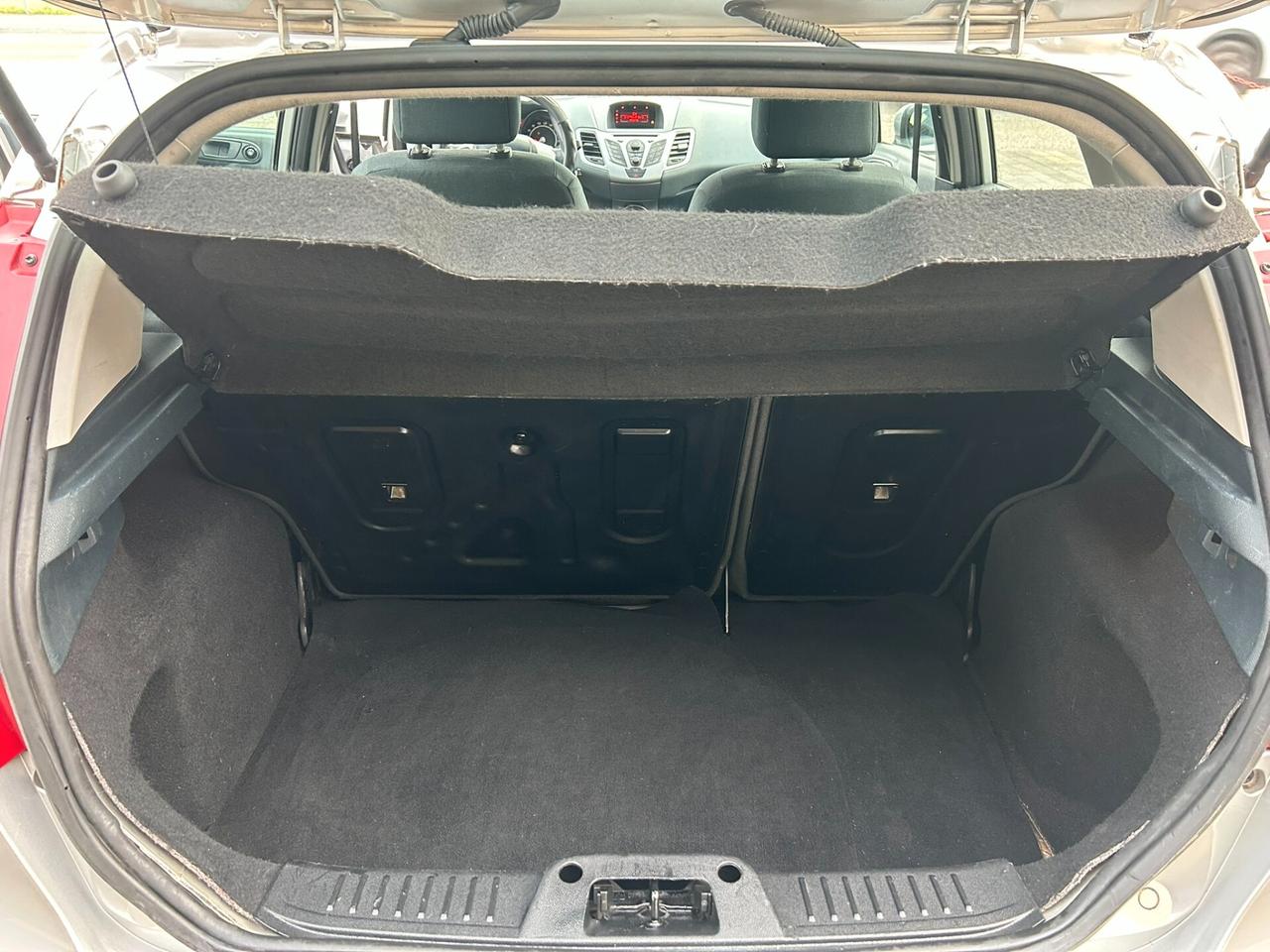 FORD FIESTA 1.2 82CV Ikon 5p. - OK NEOPATENTATI