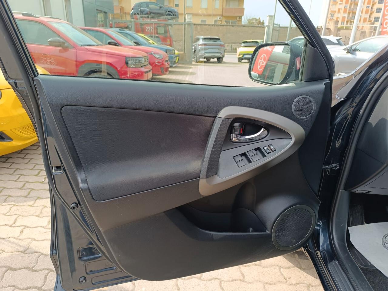 Toyota RAV 4 2.2 D-4D 150 CV DPF