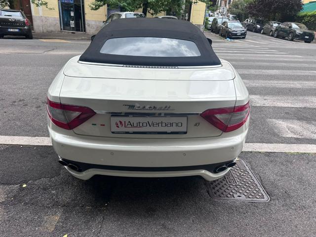 MASERATI GranCabrio 4.7 V8-Full Optional