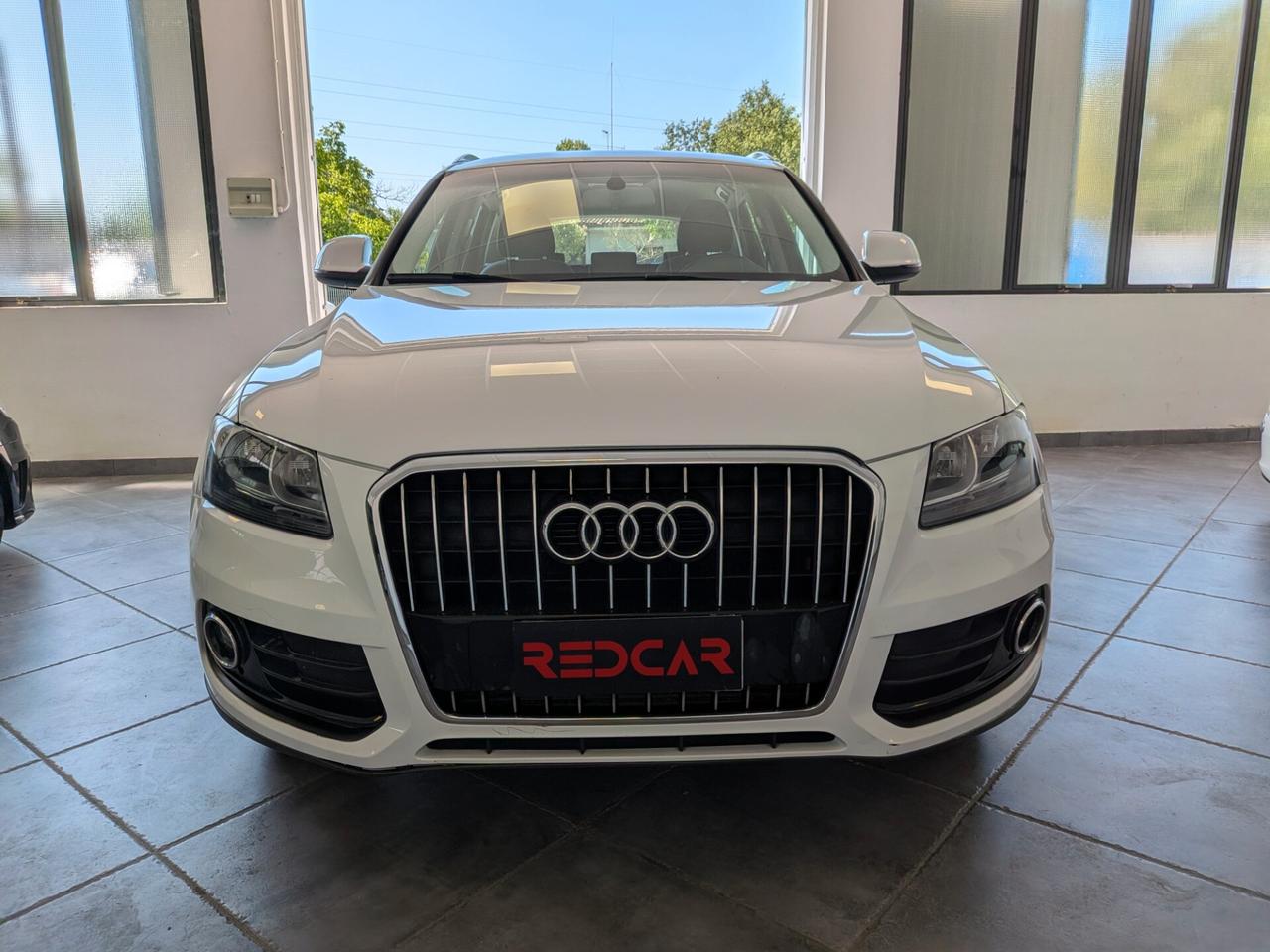 AUDI Q5 2.0 TDI - 143CV