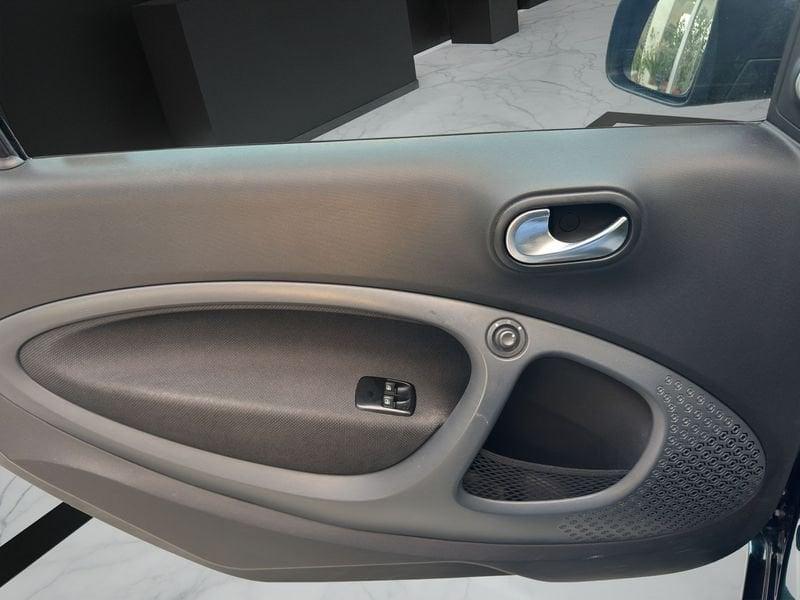 smart fortwo Fortwo eq Prime 22kW