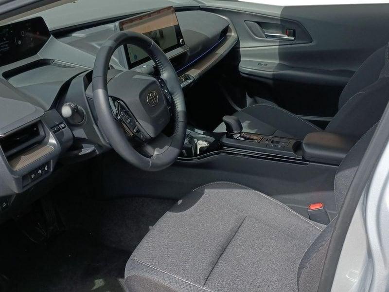 Toyota Prius Plug-in Hybrid Lounge