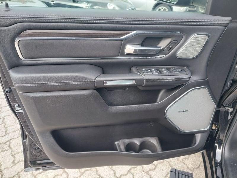Dodge RAM NUOVO RAM 2025 LARAMIE BLACK 3.0L Twin-Turbo 420CV GPL