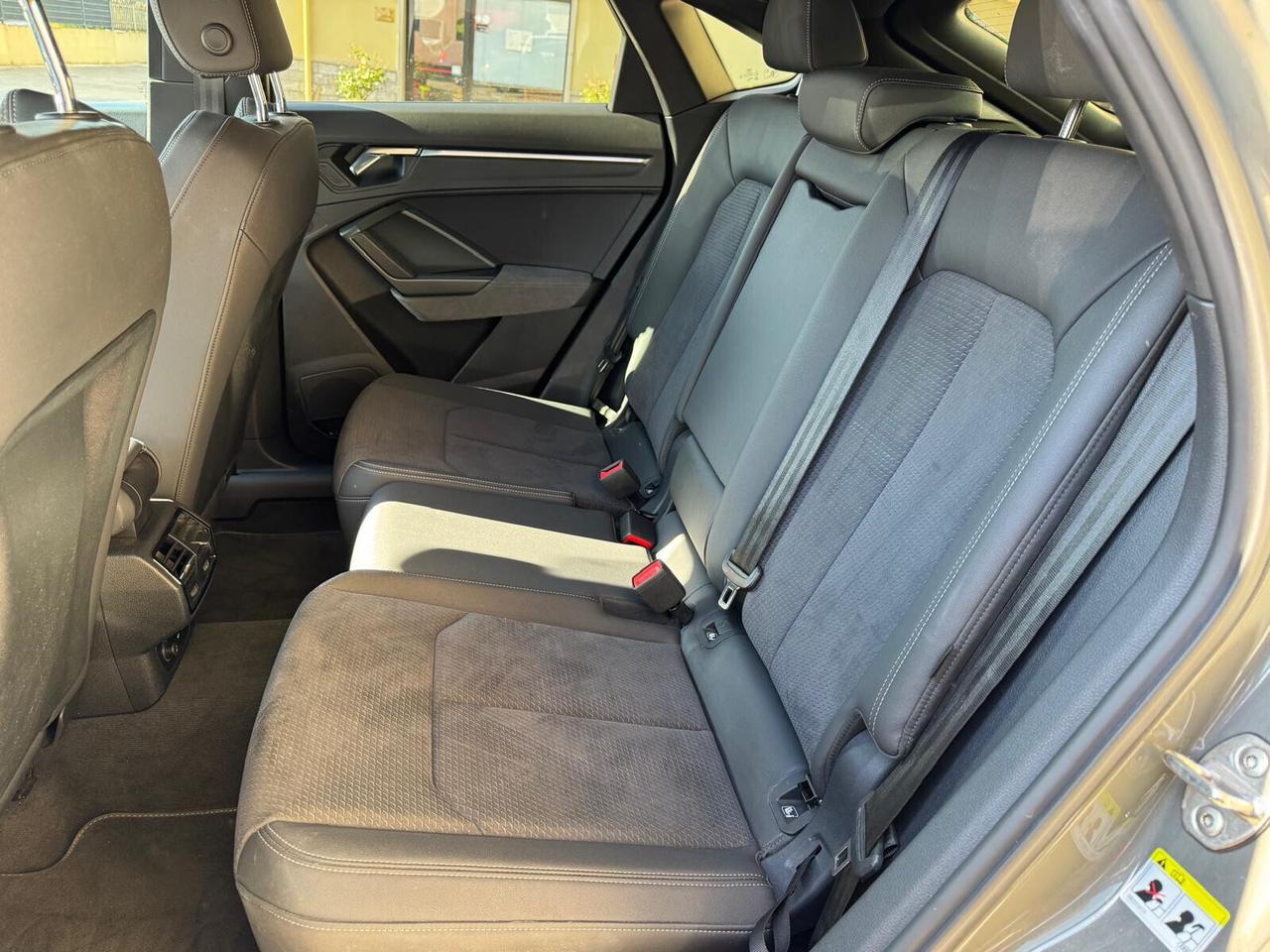 Audi Q3 SPB 35 TDI S tronic line edition