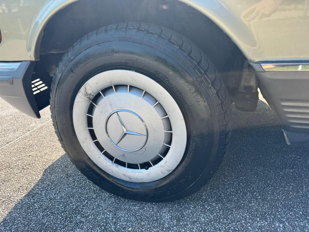 Mercedes-benz S-Series 280 SE