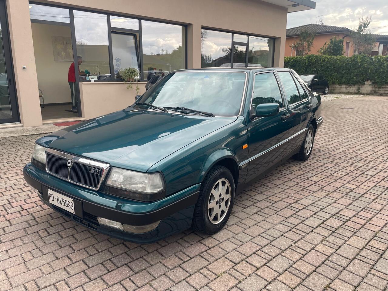 Lancia Thema 2.0 i.e. 16V cat