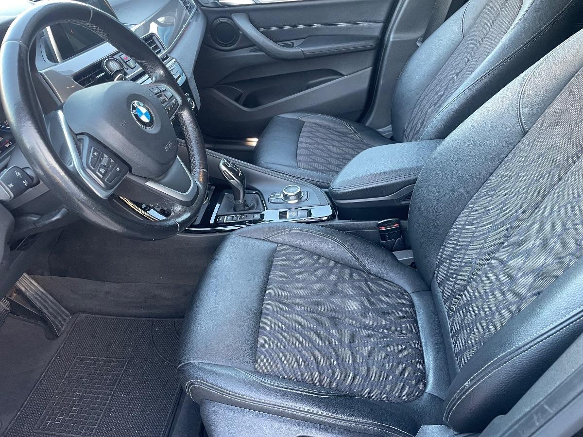 BMW - X1 - xDrive18d xLine