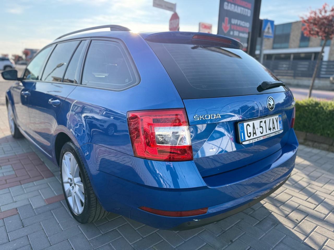 Skoda Octavia 1.6 TDI SCR 115 CV Wagon Executive