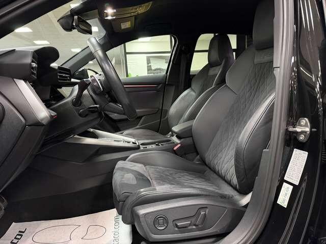 Audi RS3 Sportback Sportback 2.5 quattro CARBON