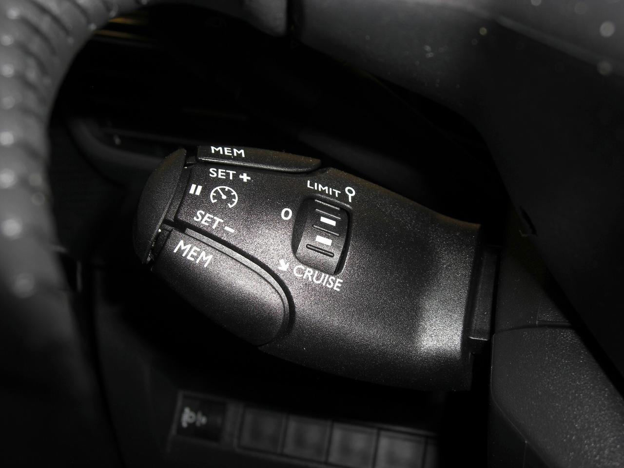 Peugeot 208 Peugeot 208 Active 75 CV per NEOPATENTATI