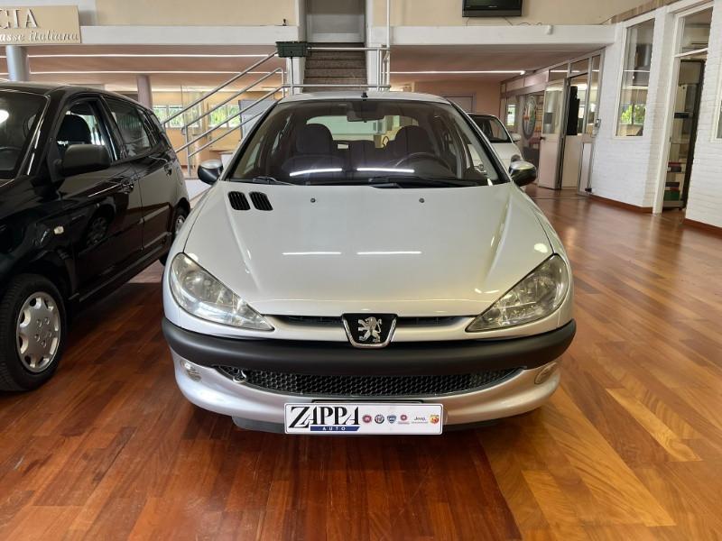 PEUGEOT 1.4 5p. aut. XT