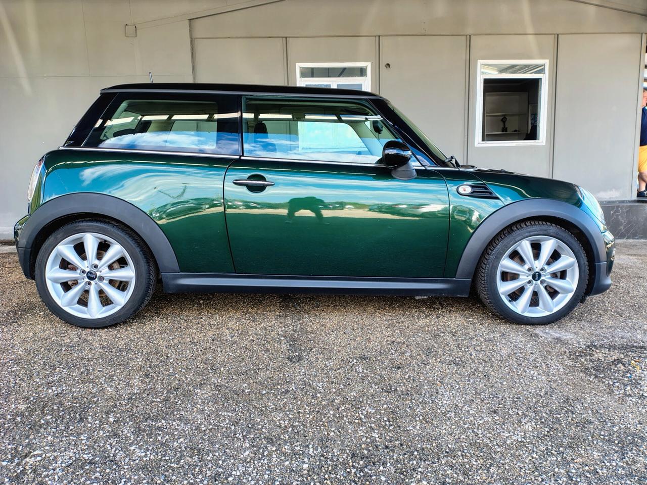 Mini 1.6 Benz. One OK NEOPATENTATI