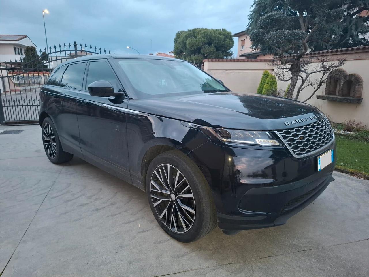 Land Rover Range Rover Velar 2.0 td4 180cv auto - ANCHE PER NEOPATENTATI