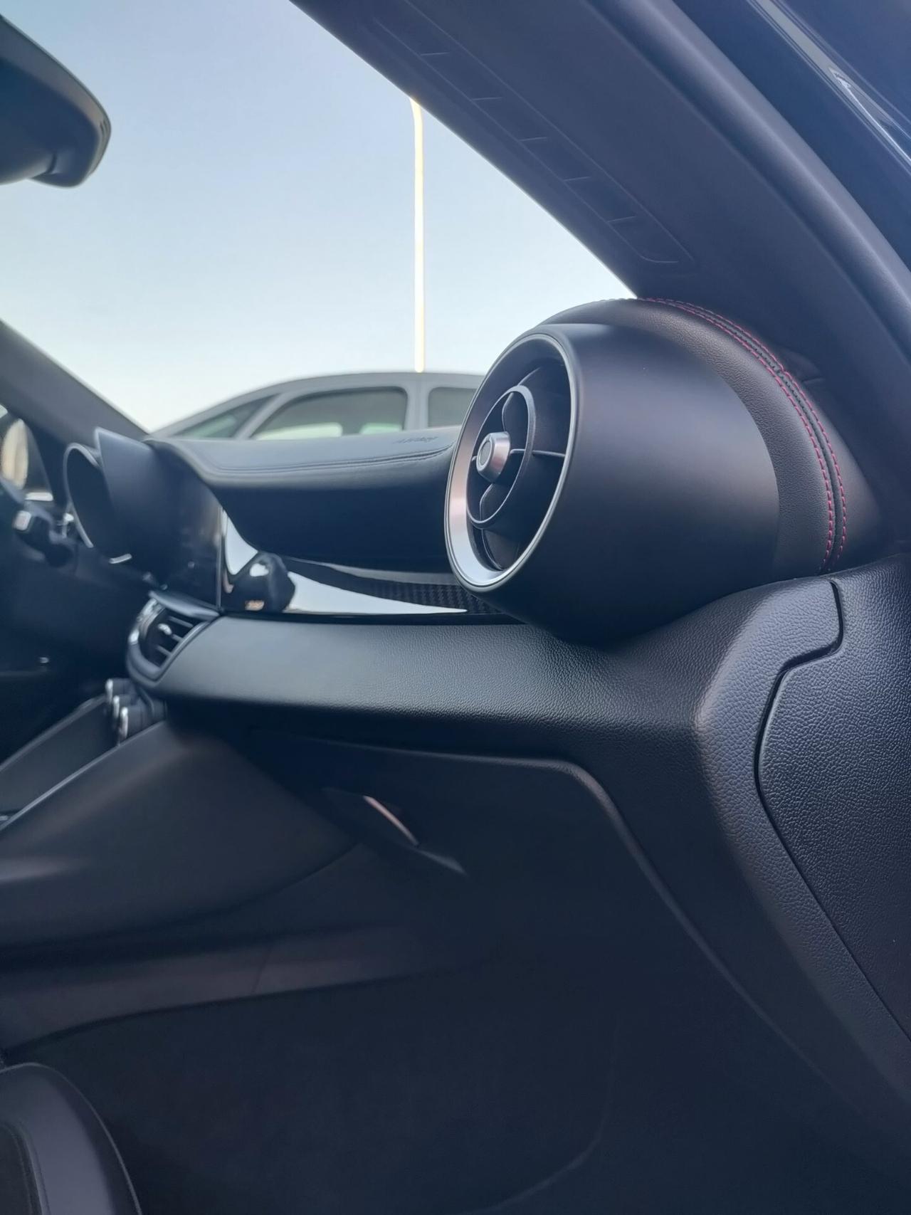 Alfa Romeo Giulia 2.9 T V6 Quadrifoglio