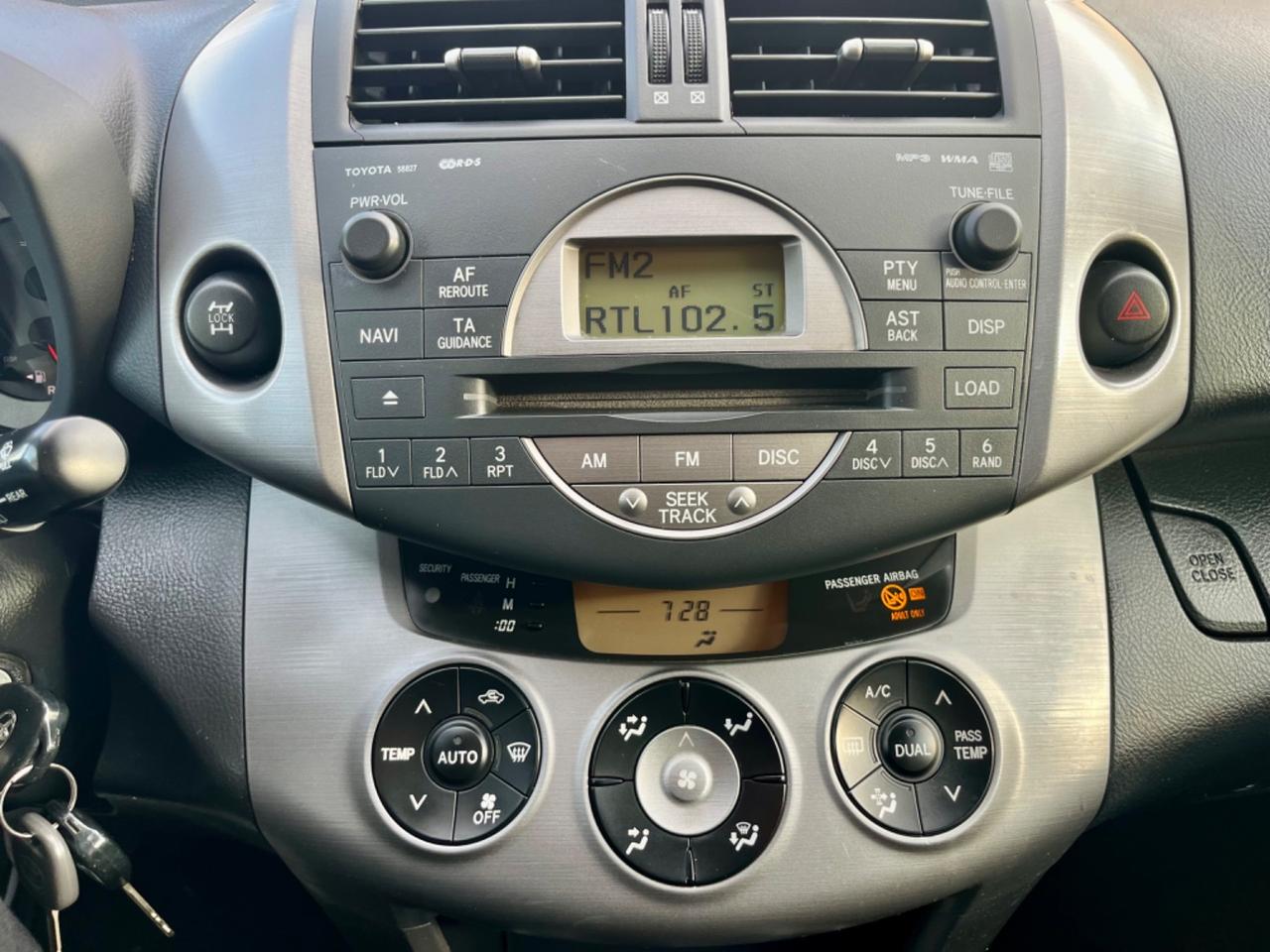 Toyota RAV4 2.2D-4D 155.000km 2007 4x4 perfetta