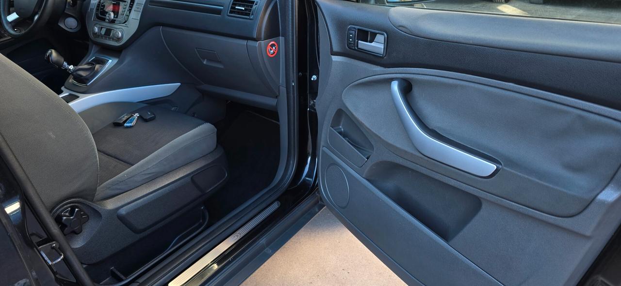 Ford Kuga Kuga+ 2.0 TDCi 140 CV 2WD DPF