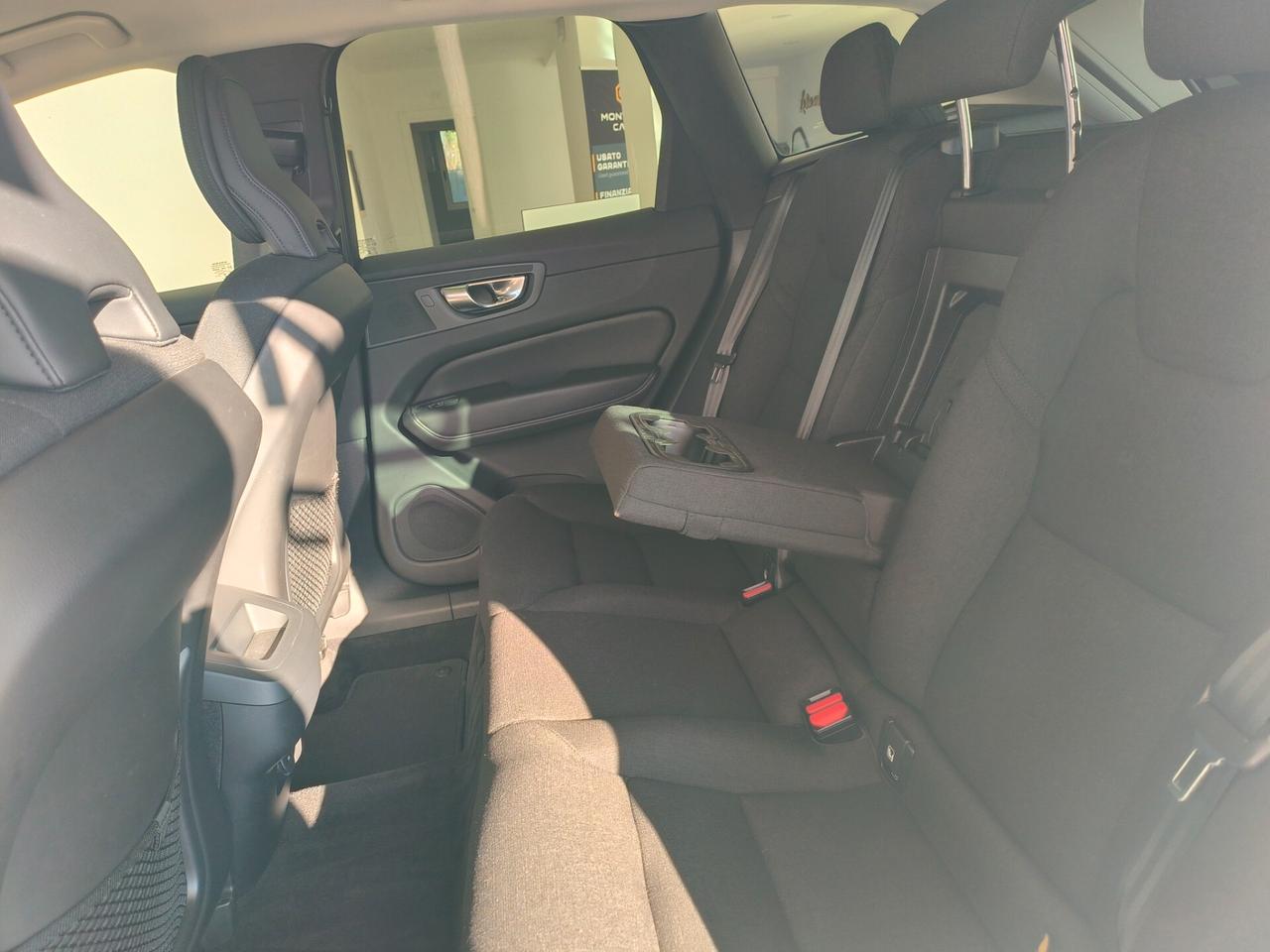 Volvo XC 60 XC60 B4 (d) AWD Geartronic Inscription