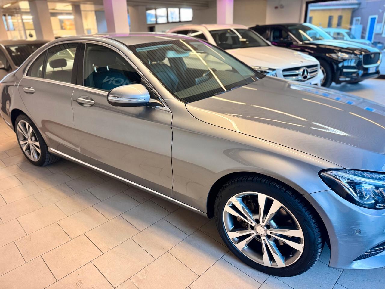 Mercedes-benz C 250 d 4Matic Automatic Sport