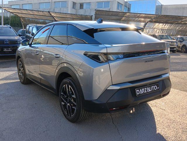 PEUGEOT 3008 Hybrid 145 e-DCS6 Allure con Navigation PacK