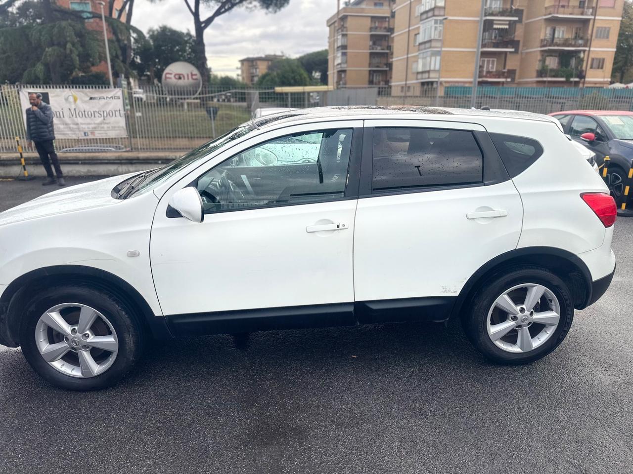 Nissan Qashqai 2.0 dCi DPF Tekna