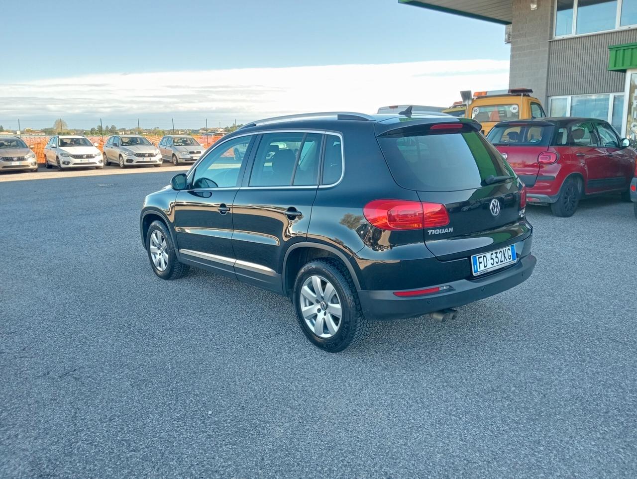 Volkswagen Tiguan 2.0TDI 110cv Sport UNIPROPRIETARIO