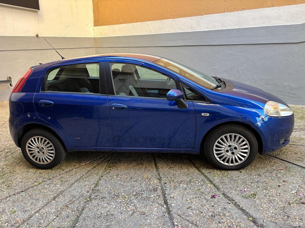 Fiat Grande Punto 1.3 mjt - 5 porte - UNIPRO