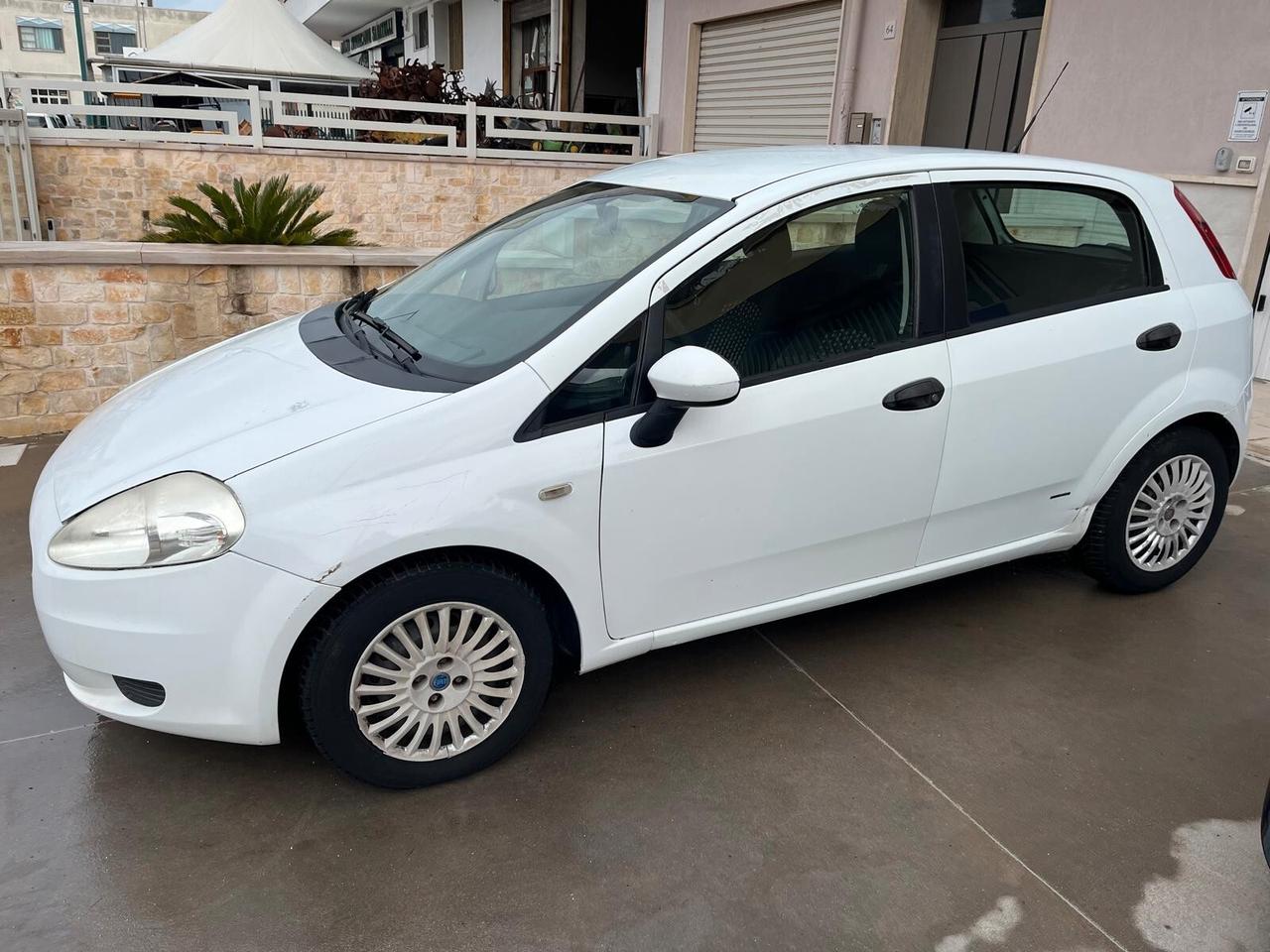 Fiat Grande Punto 1.3 MJT 75 CV 5 porte Active