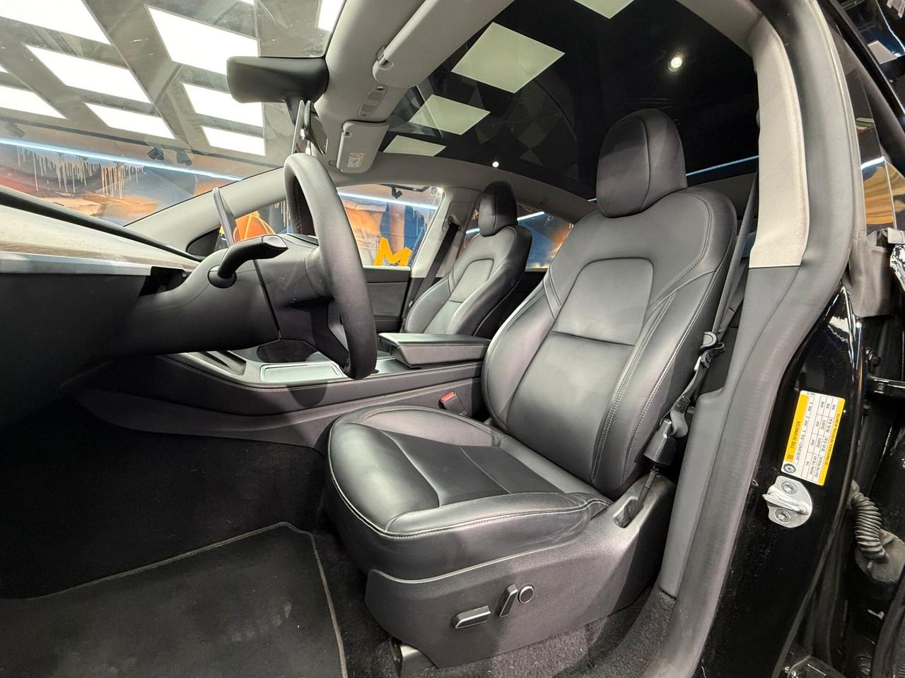 Tesla Model Y RWD (995)