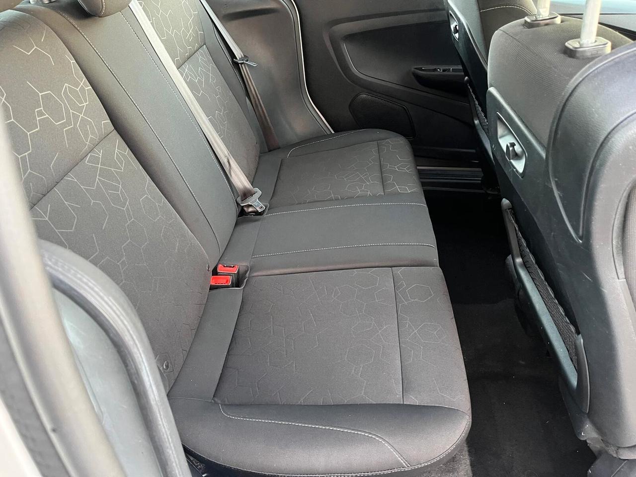 Ford B-Max 1.4 90 CV GPL