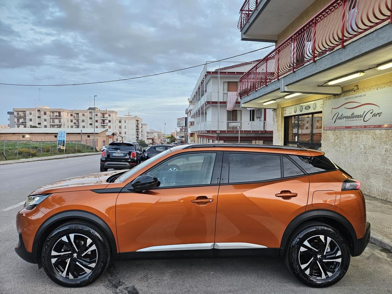 Peugeot 2008 1.5bluehdi Allure Pack110cv 2022 FULL