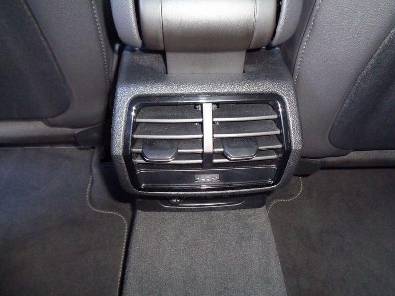 Audi Q3 Sportback 35 TDI quattro S tronic S Line Edition