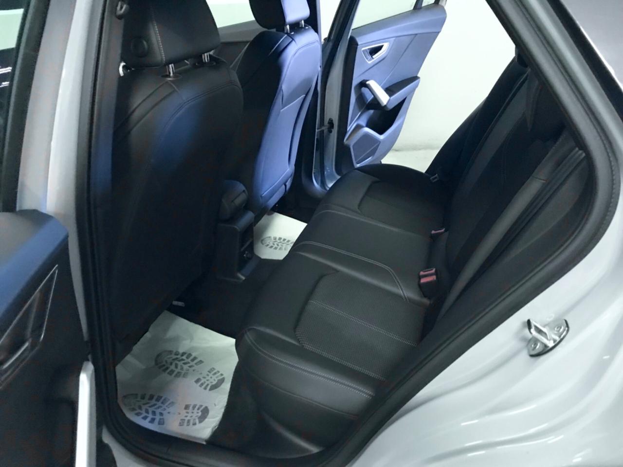 Audi Q2 35 TDI S tronic line Edition
