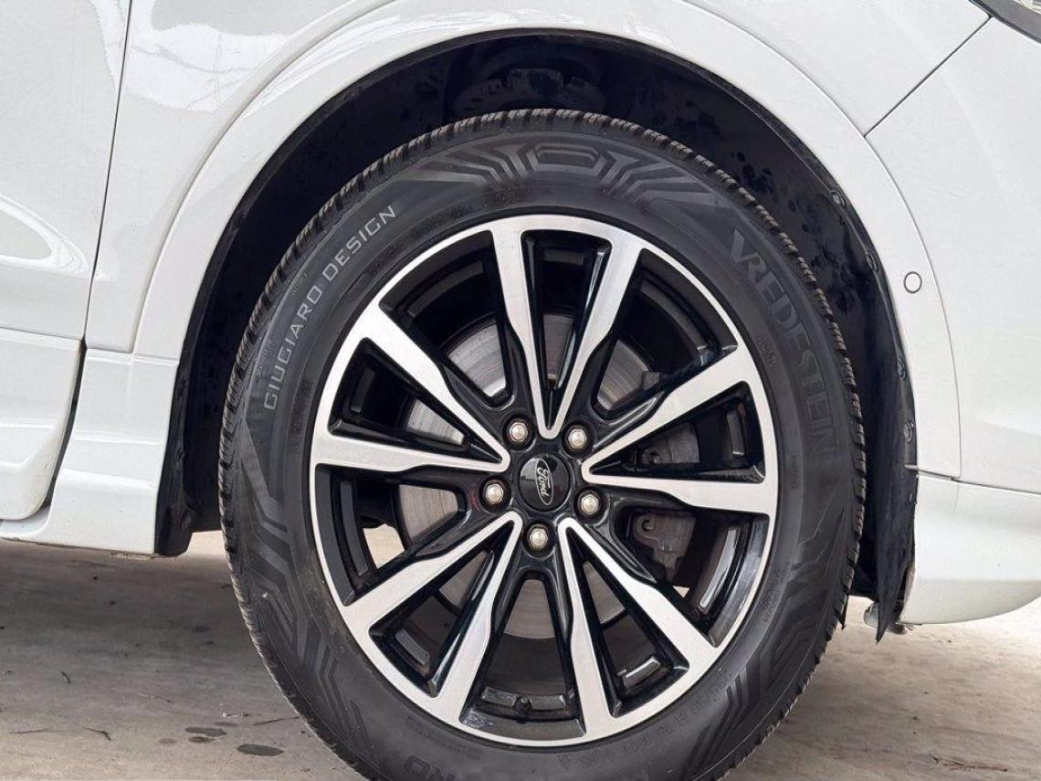 FORD Kuga 1 5 tdci st line ses 2wd 120cv powershift