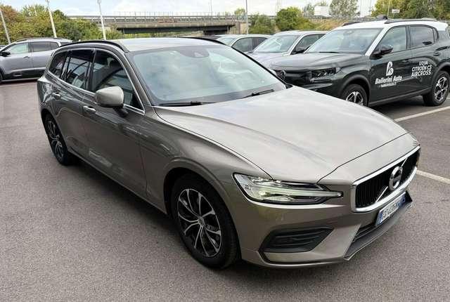 Volvo V60 II 2019 2.0 b4 Inscription auto