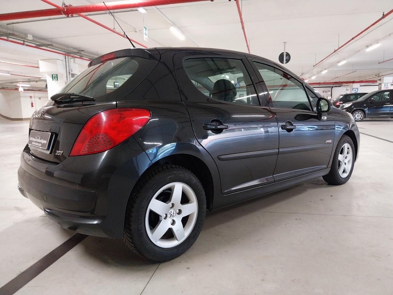 Peugeot 207 1.4 HDi 70CV 5p. Energie Sport - ok neopatentati