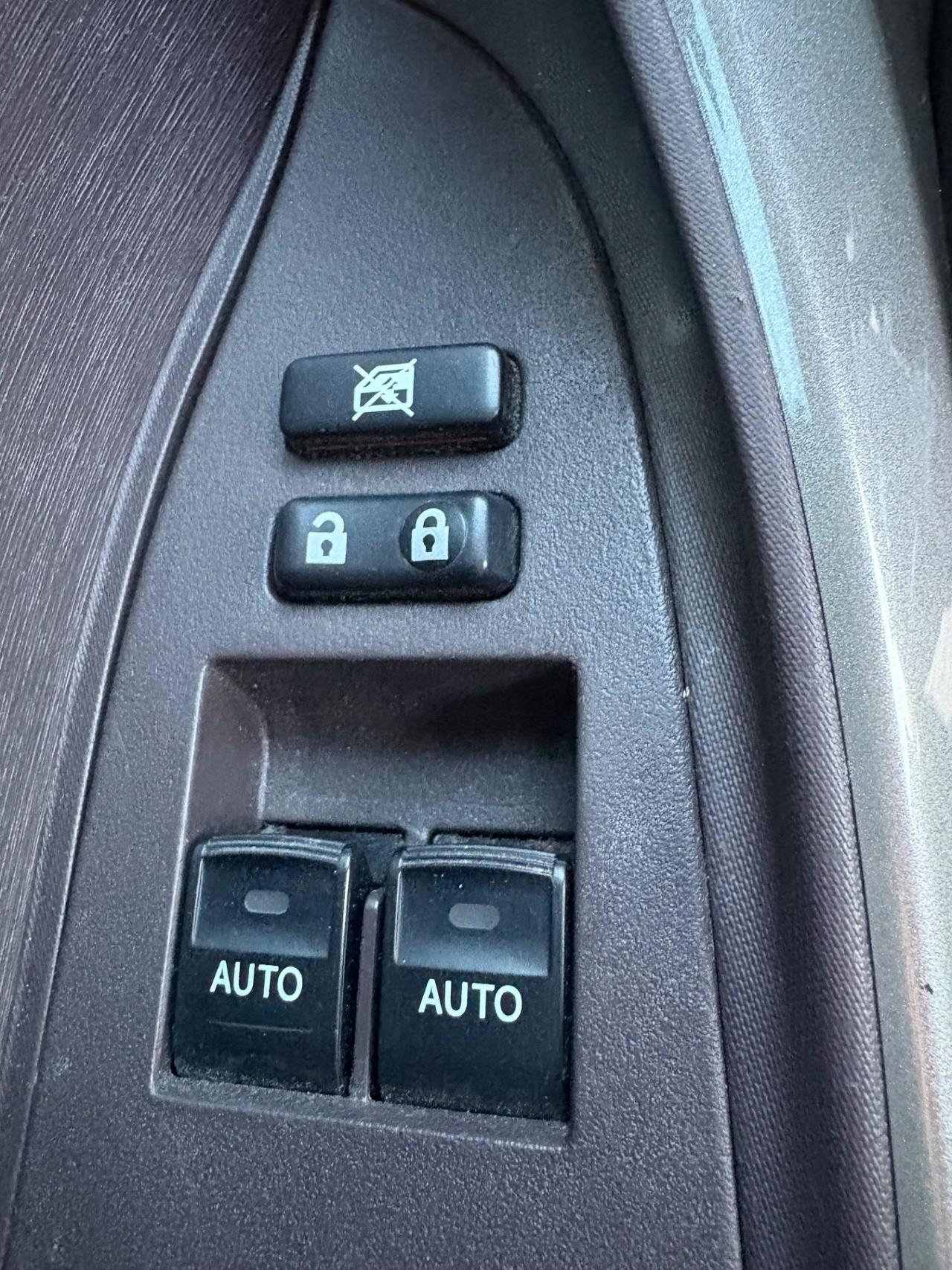 Toyota iQ unica proprietaria automatica