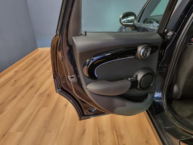 MINI Cooper 1.5 Cooper 5 porte