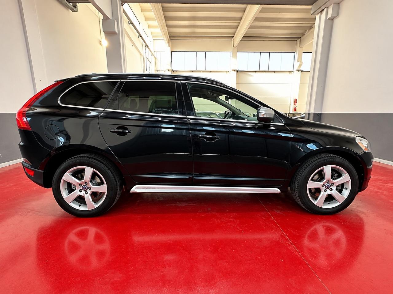 Volvo XC 60 XC60 D4 AWD Geartronic R-design