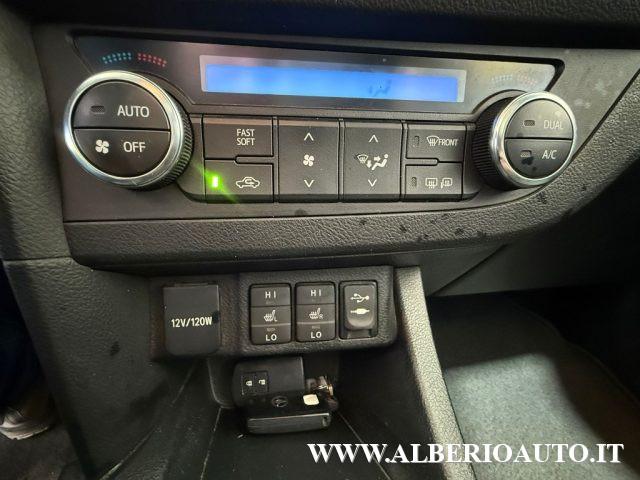TOYOTA Auris 1.4 D-4D Lounge + TETTO